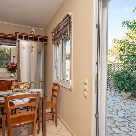 Villa Regina -hidden Eden With Treehouse & Heated Pool Agia Efimia