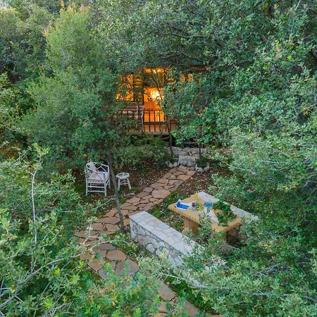 Regina -hidden Eden With Treehouse & Heated Pool Villa *