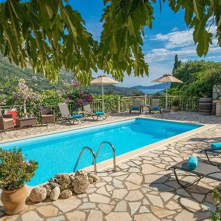 Regina -hidden Eden With Treehouse & Heated Pool Villa *