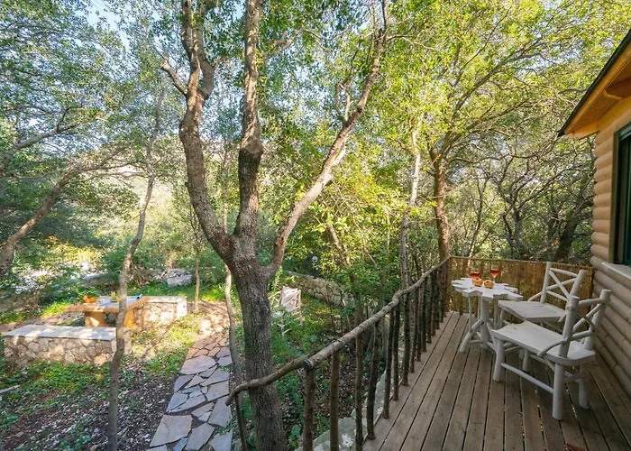 Vila Villa Regina -Hidden Eden With Treehouse & Heated Pool *